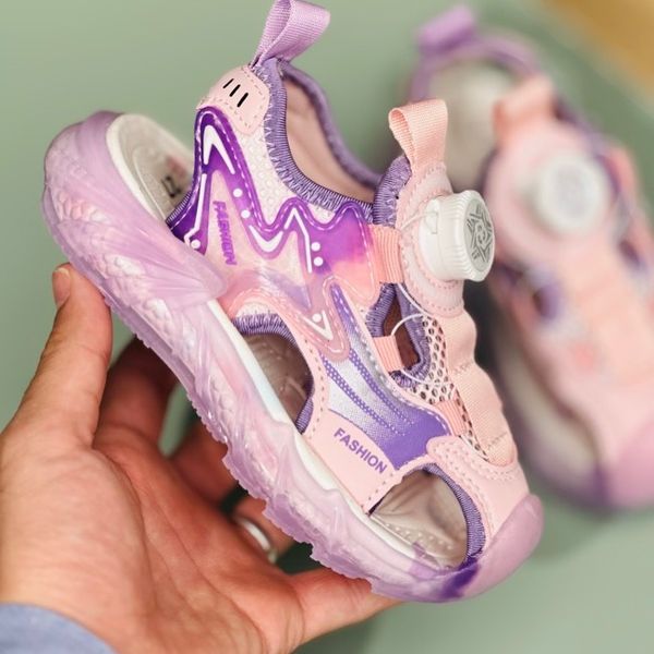 صندل بچگانه طرح آبرنگی برند Kaka کد 4012302