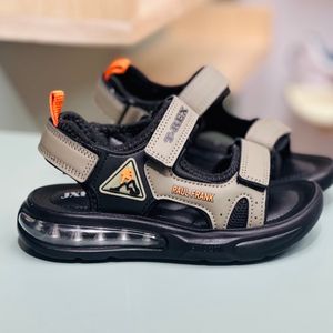 خرید اینترنتی قیمت صندل بچگانه اسپرت طرح کپسولی T-rex برند Kids کد 4012401