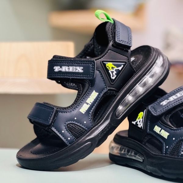 صندل بچگانه اسپرت طرح کپسولی T-rex برند Kids کد 4012401