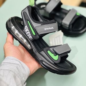 خرید اینترنتی قیمت صندل بچگانه اسپرت طرح کپسولی جردن برند Kids کد 4012601