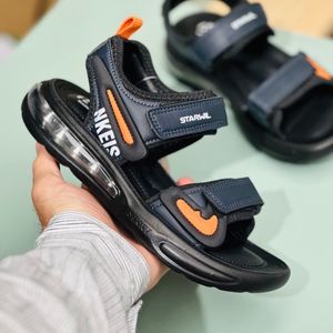 خرید اینترنتی قیمت صندل بچگانه اسپرت طرح کپسولی جردن برند Kids کد 4012601