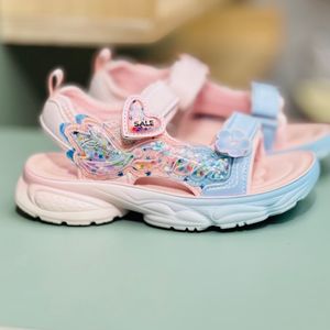 خرید اینترنتی قیمت صندل دخترانه بچگانه طرح قلبی AIR برند Winstar کد 4012801