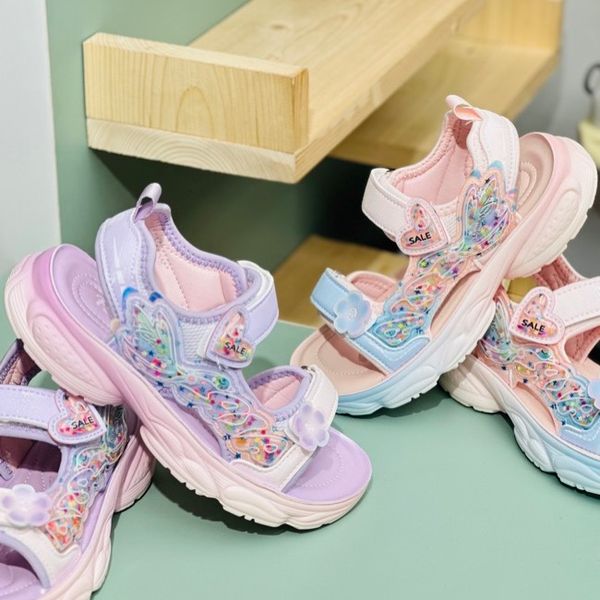 صندل دخترانه بچگانه طرح قلبی AIR برند Winstar کد 4012801