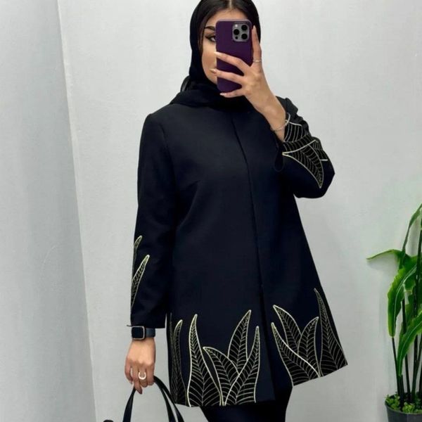 مانتو زنانه طرح برگی