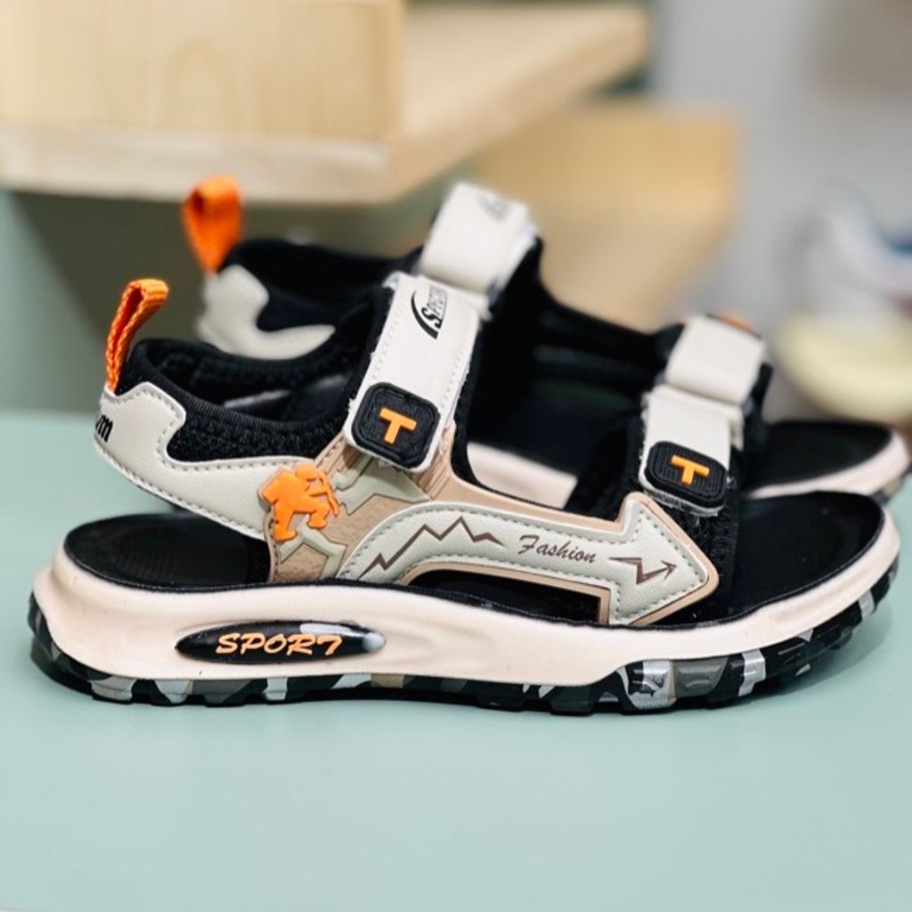 خرید اینترنتی قیمت صندل بچگانه طرح کوهنورد برند winstar کد 4020702