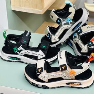 خرید اینترنتی قیمت صندل بچگانه طرح کوهنورد برند winstar کد 4020702