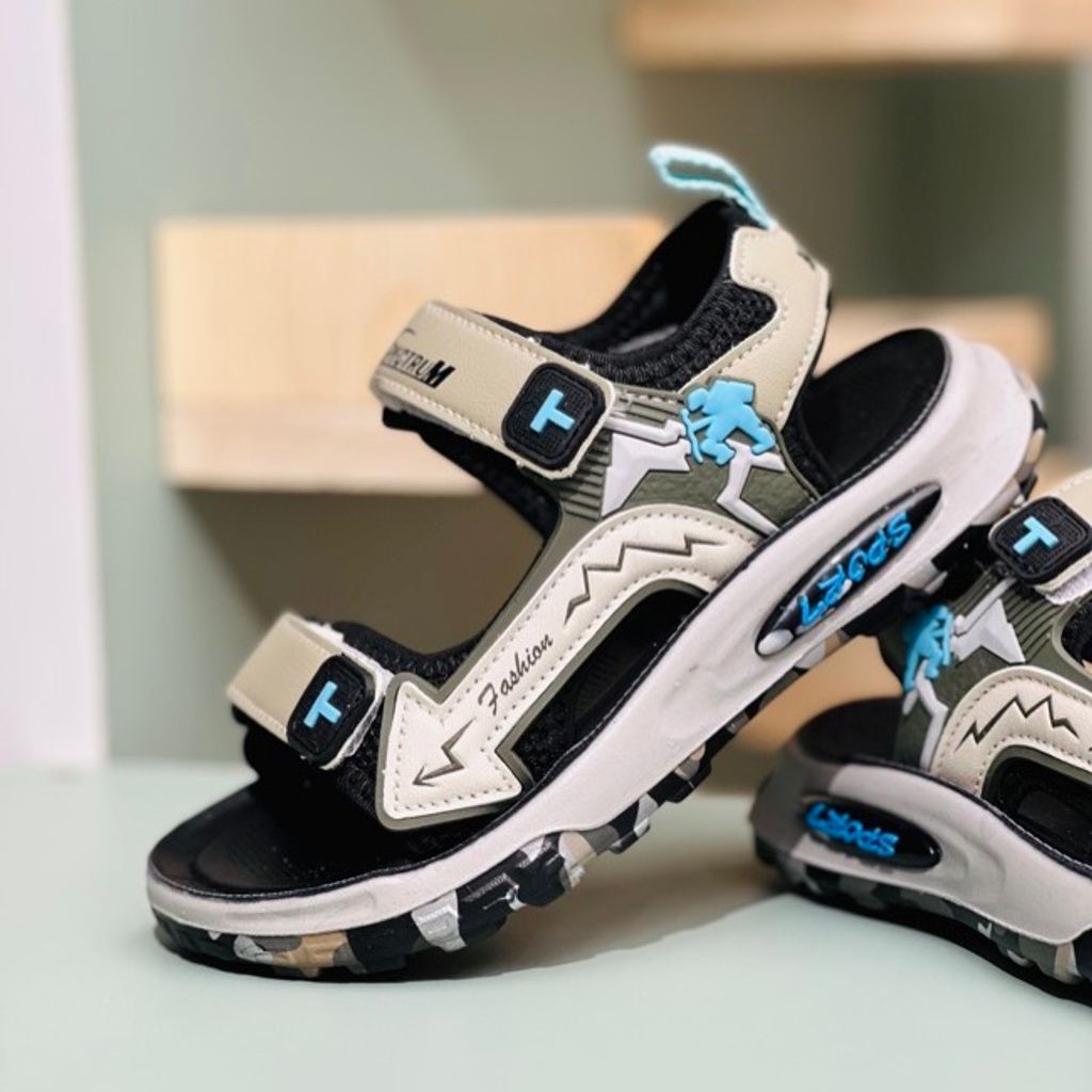 خرید اینترنتی قیمت صندل بچگانه طرح کوهنورد برند winstar کد 4020702