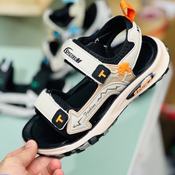 صندل بچگانه طرح کوهنورد برند winstar کد 4020702