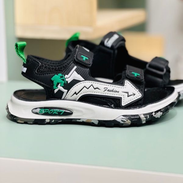 صندل بچگانه طرح کوهنورد برند winstar کد 4020702