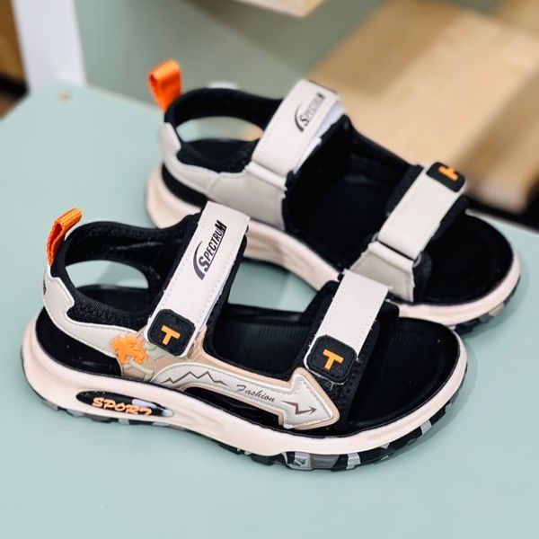 صندل بچگانه طرح کوهنورد برند winstar کد 4020702