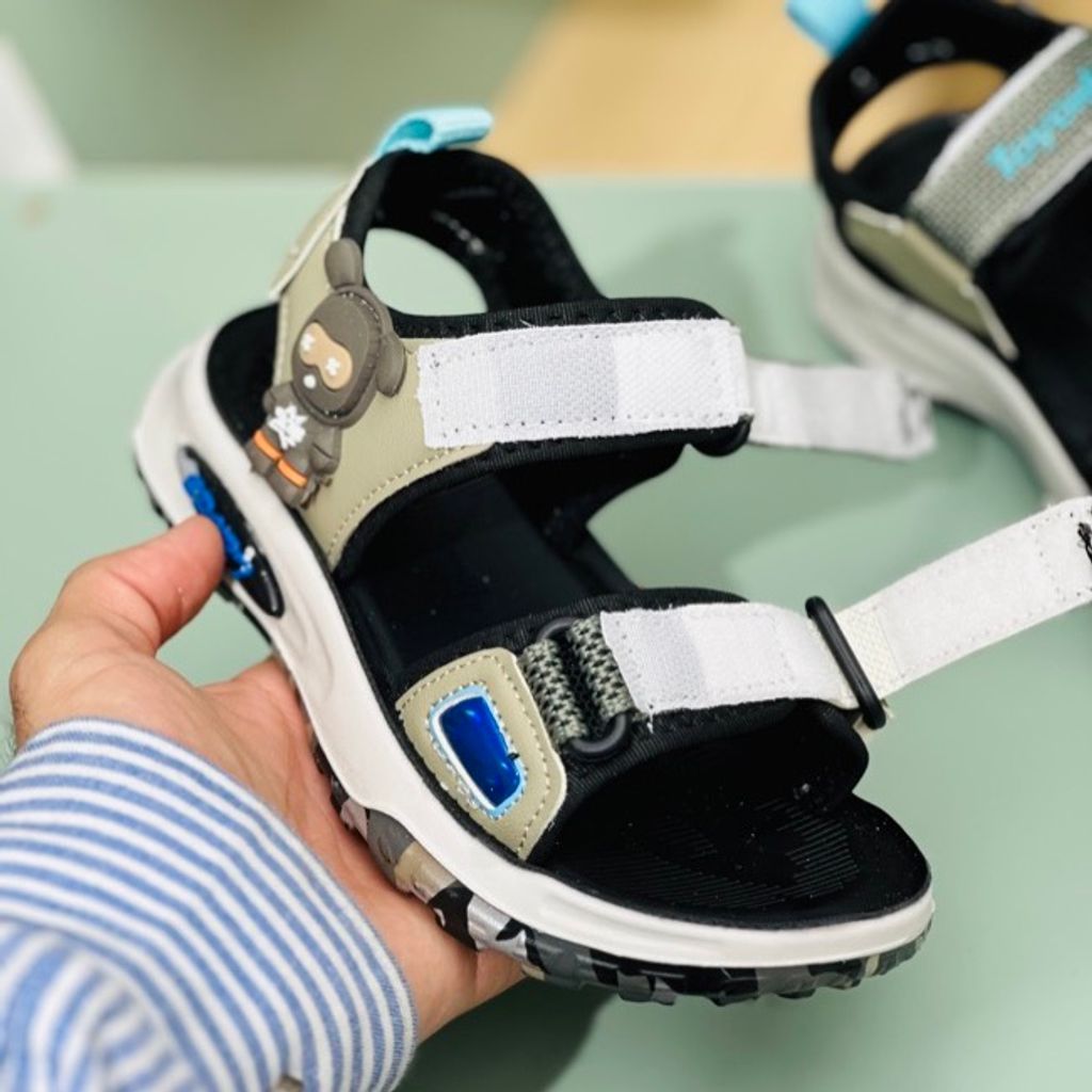 خرید اینترنتی قیمت صندل بچگانه طرح mr bone برند winstar کد 4020703