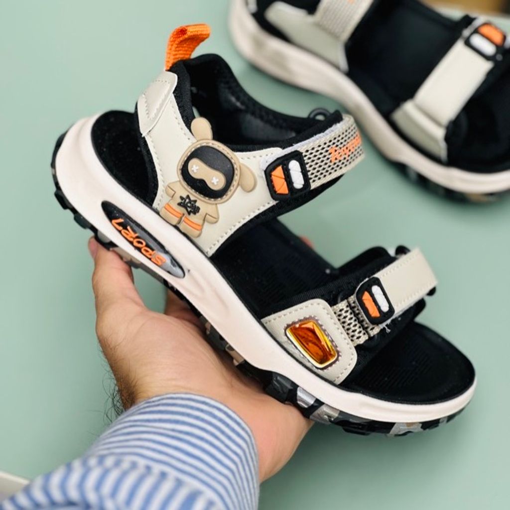 خرید اینترنتی قیمت صندل بچگانه طرح mr bone برند winstar کد 4020703