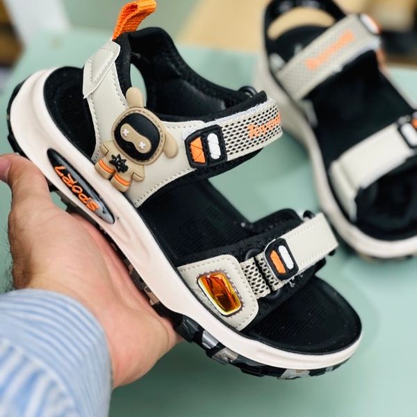 صندل بچگانه طرح mr bone برند winstar کد 4020703