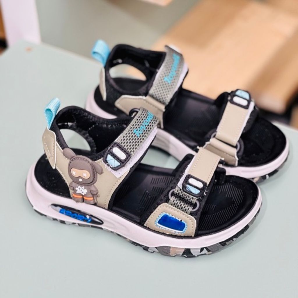 خرید اینترنتی قیمت صندل بچگانه طرح mr bone برند winstar کد 4020703