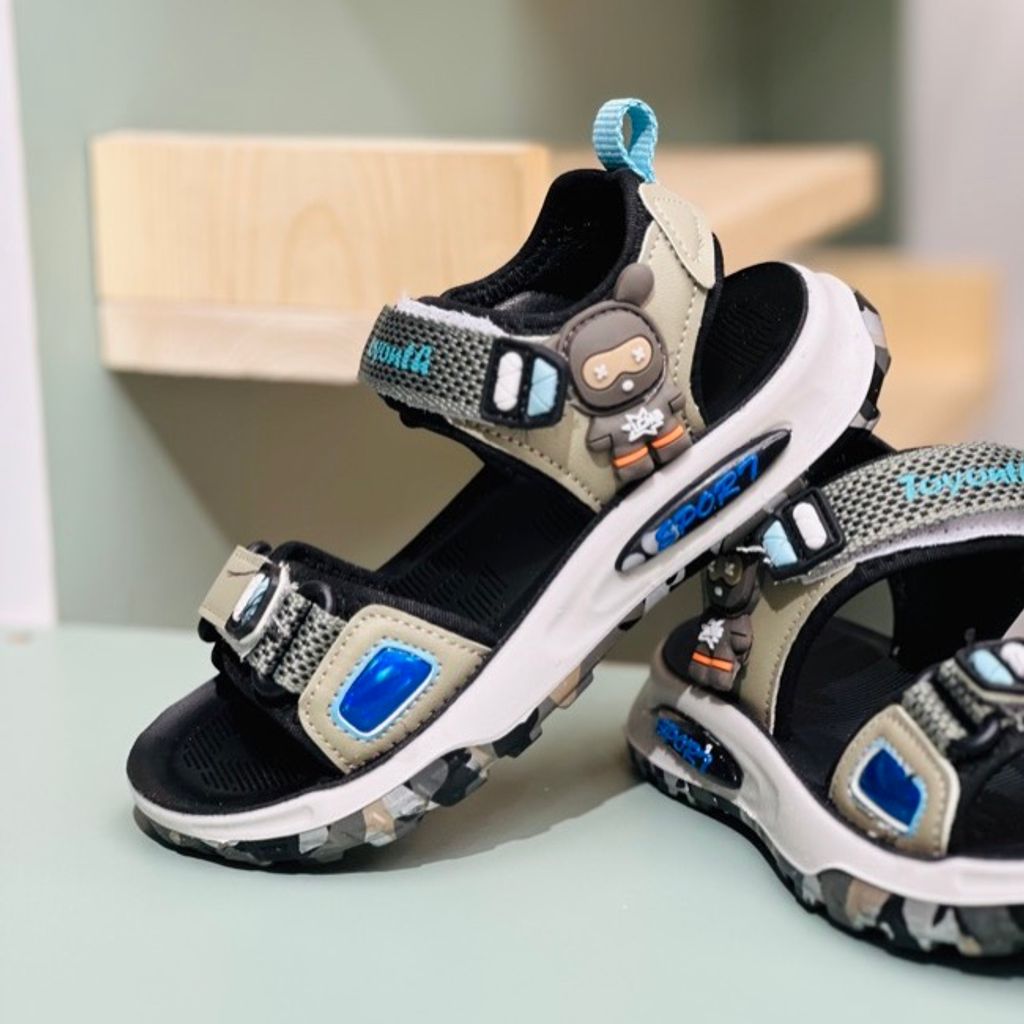 خرید اینترنتی قیمت صندل بچگانه طرح mr bone برند winstar کد 4020703