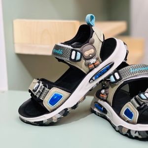 خرید اینترنتی قیمت صندل بچگانه طرح mr bone برند winstar کد 4020703