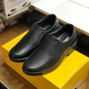 خرید انلاین کفش چرم مردانه طرح سافتی برند نیما