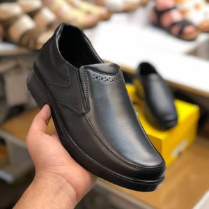 فروش اینترنتی کفش چرم مردانه طرح سافتی برند نیما