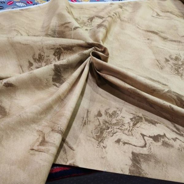 پارچه ملحفه طرح پتینه مرمر عرض 2 متر قهوه‌ای