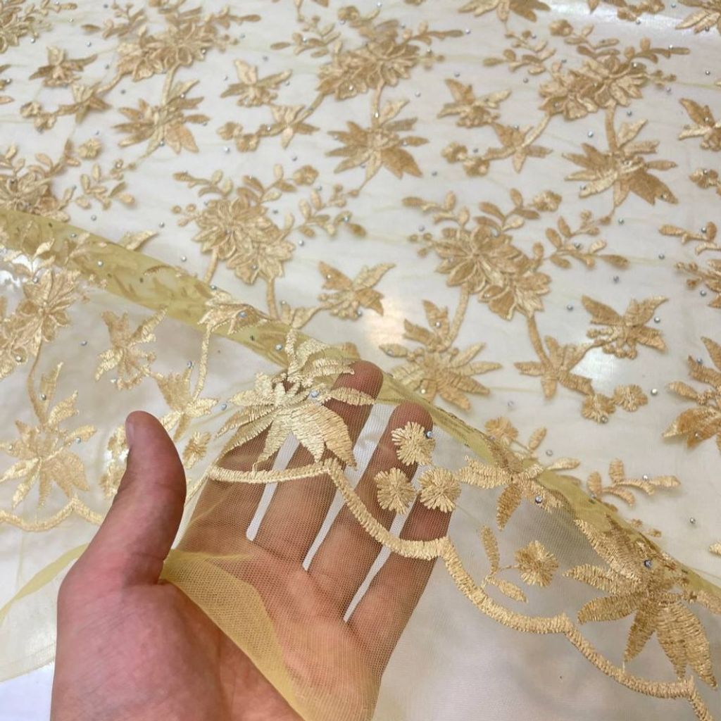فروش اینترنتی پارچه توری ابریشم و سرمه دوزی نگین 2