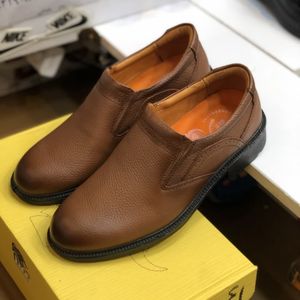 مشخصات کفش چرم مردانه مجلسی ایپک رنگ عسلی