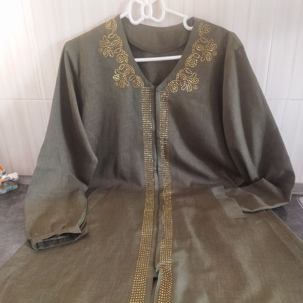 مانتو جلو دکمه سایز بزرگ زنانه mn32