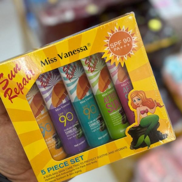 کرم ضد آفتاب و ترمیم کننده میس ونسا SPF 90 بسته 5 عددی Miss Vanessa