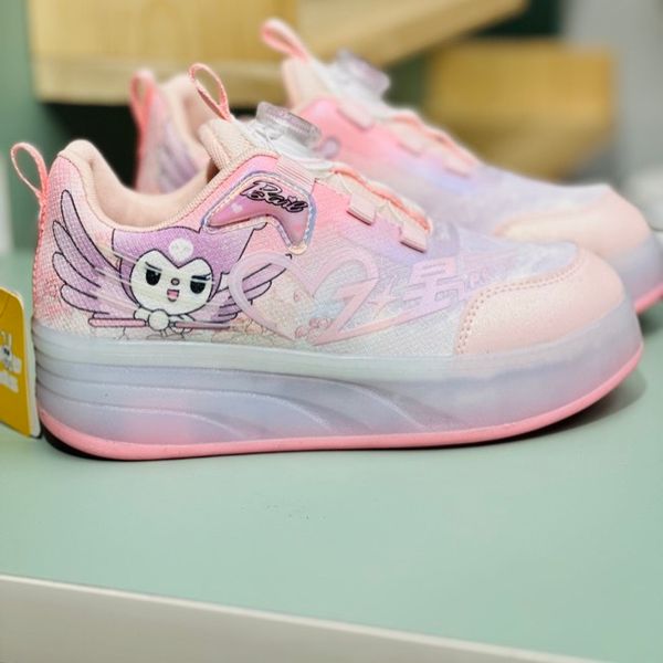 کتونی دخترانه اسکیتی چراغدار طرح کرومی برند KIDS KING کد 4022802