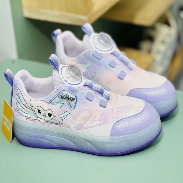 کتونی دخترانه اسکیتی چراغدار طرح کرومی برند KIDS KING کد 4022802