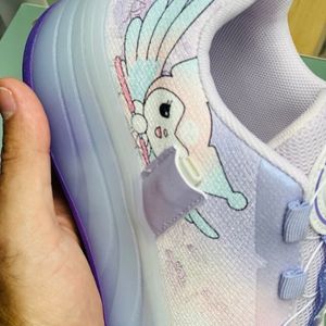 خرید اینترنتی قیمت کتونی دخترانه اسکیتی چراغدار طرح کرومی برند KIDS KING کد 4022802