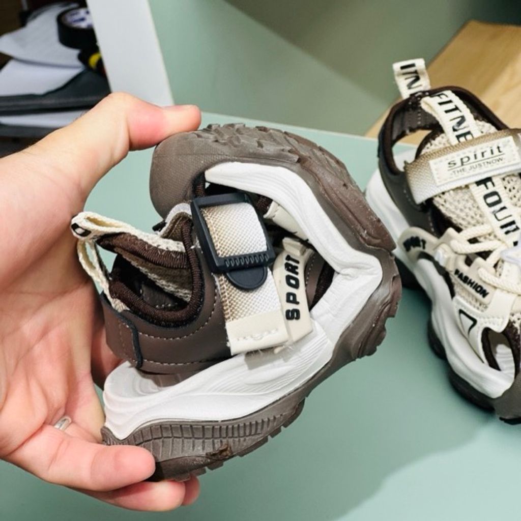 خرید اینترنتی قیمت صندل بچگانه طرح Spirit برند Winstar کد 4022504