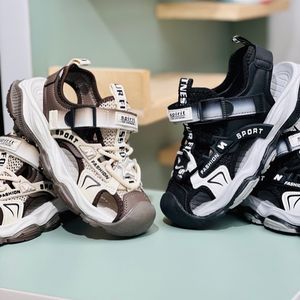 خرید اینترنتی قیمت صندل بچگانه طرح Spirit برند Winstar کد 4022504