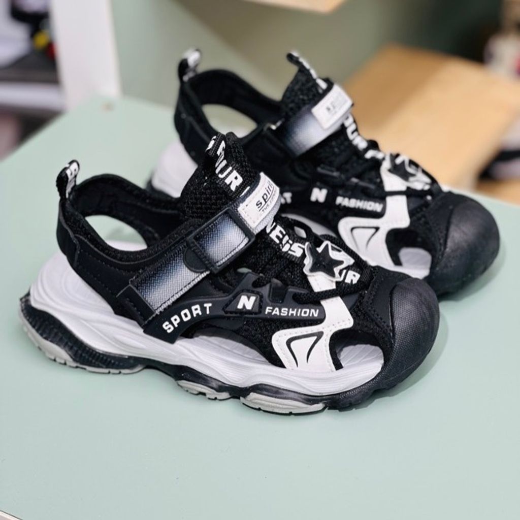 خرید اینترنتی قیمت صندل بچگانه طرح Spirit برند Winstar کد 4022504