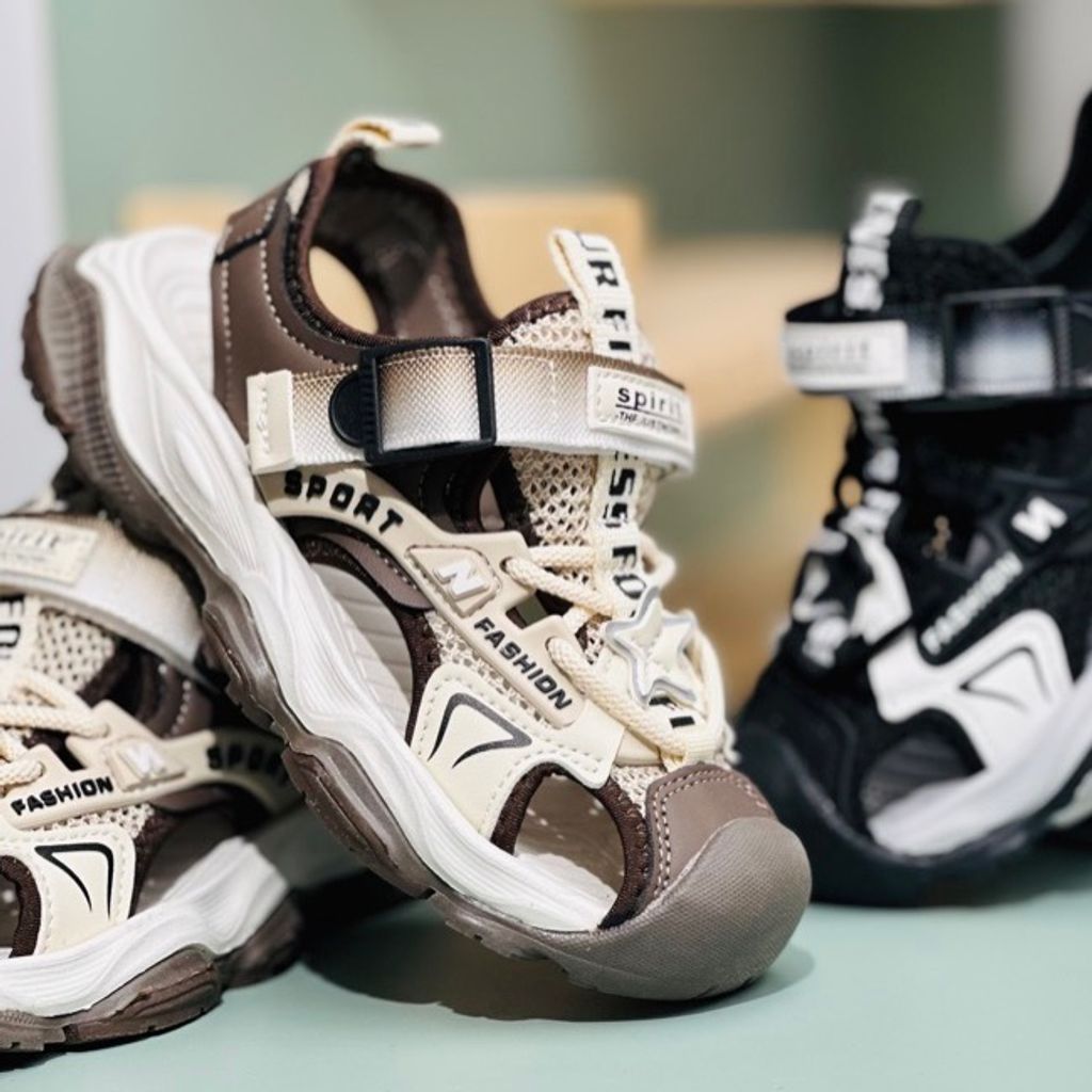 خرید اینترنتی قیمت صندل بچگانه طرح Spirit برند Winstar کد 4022504