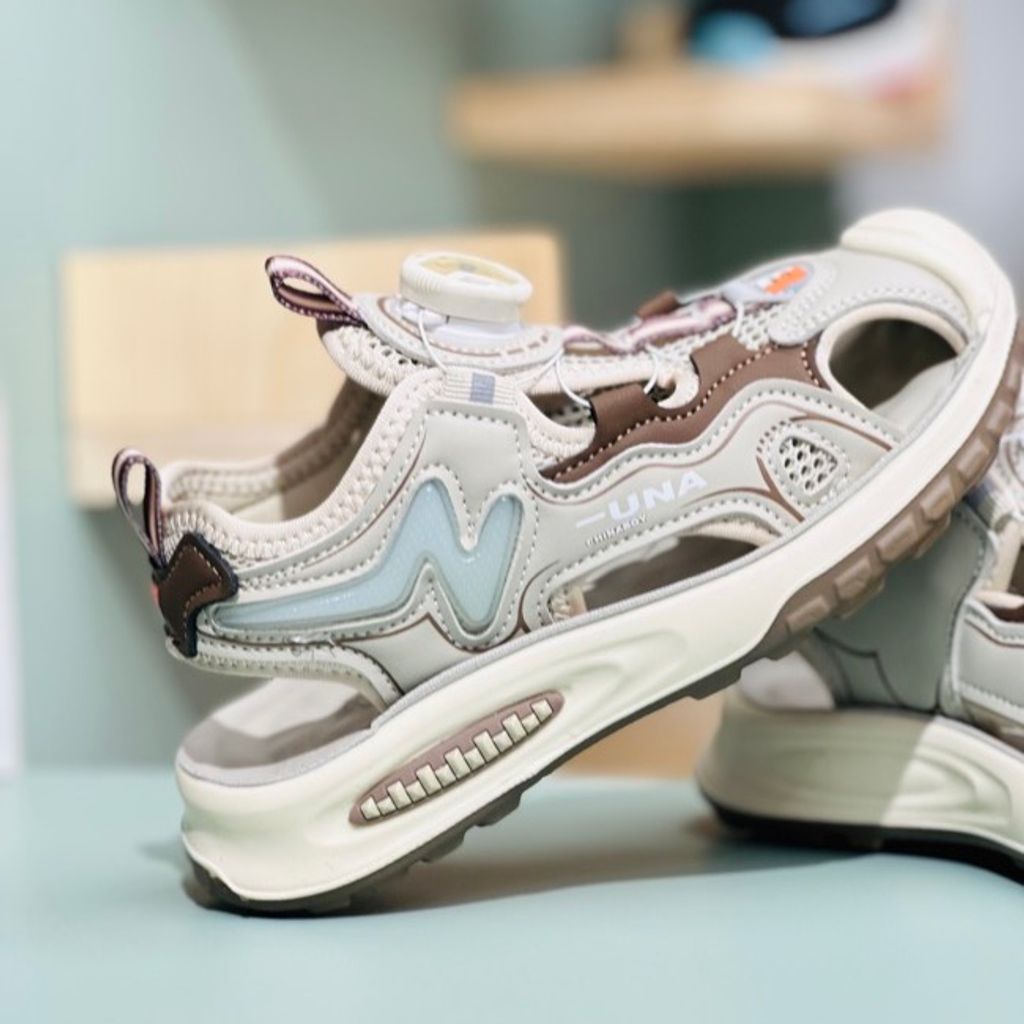 خرید اینترنتی قیمت صندل بچگانه طرح Una برند Winstar کد 4022505