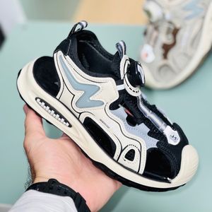 خرید اینترنتی قیمت صندل بچگانه طرح Una برند Winstar کد 4022505