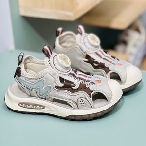 خرید اینترنتی قیمت صندل بچگانه طرح Una برند Winstar کد 4022505