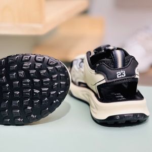 خرید اینترنتی قیمت صندل بچگانه طرح Una برند Winstar کد 4022505