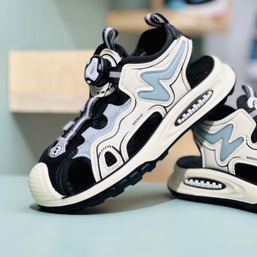 خرید اینترنتی قیمت صندل بچگانه طرح Una برند Winstar کد 4022505