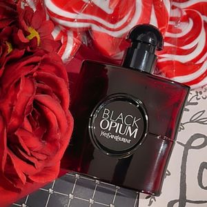 خرید انلاین تستر اروپایی YVES SAINT LAURENT - Black Opium Over Red ایو سن لورن بلک اوپ