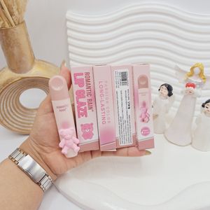 قیمت ارزان لیپ گلاس خیس طرح خرس کیوت برند ROMANTIC RAIN