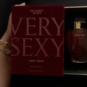 قیمت تستر اروپایی عطر ادکلن ویکتوریا سکرت وری سکسی 2018 | Victoria Secret Very