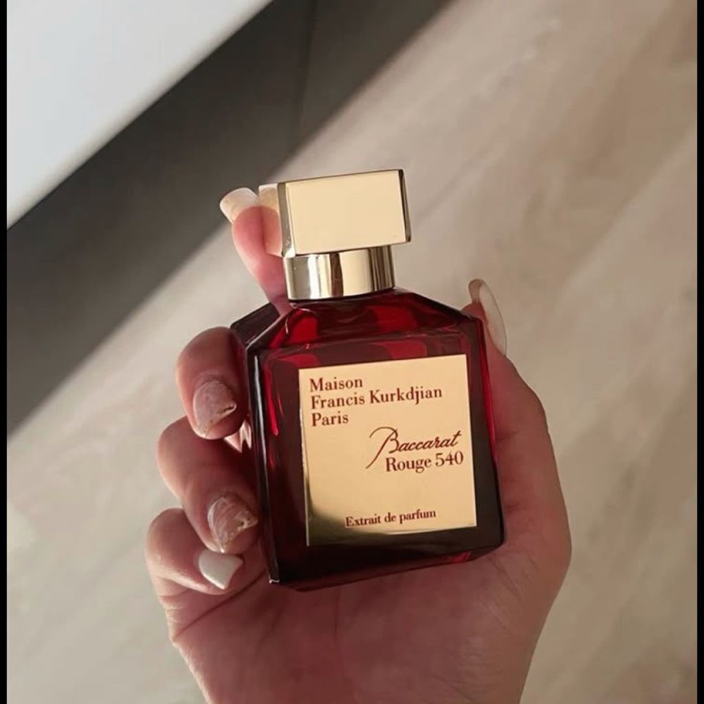 خرید انلاین تستر اروپایی عطر باکارات رژ قرمز اصلی زنانه و مردانه | Baccarat Rouge 540