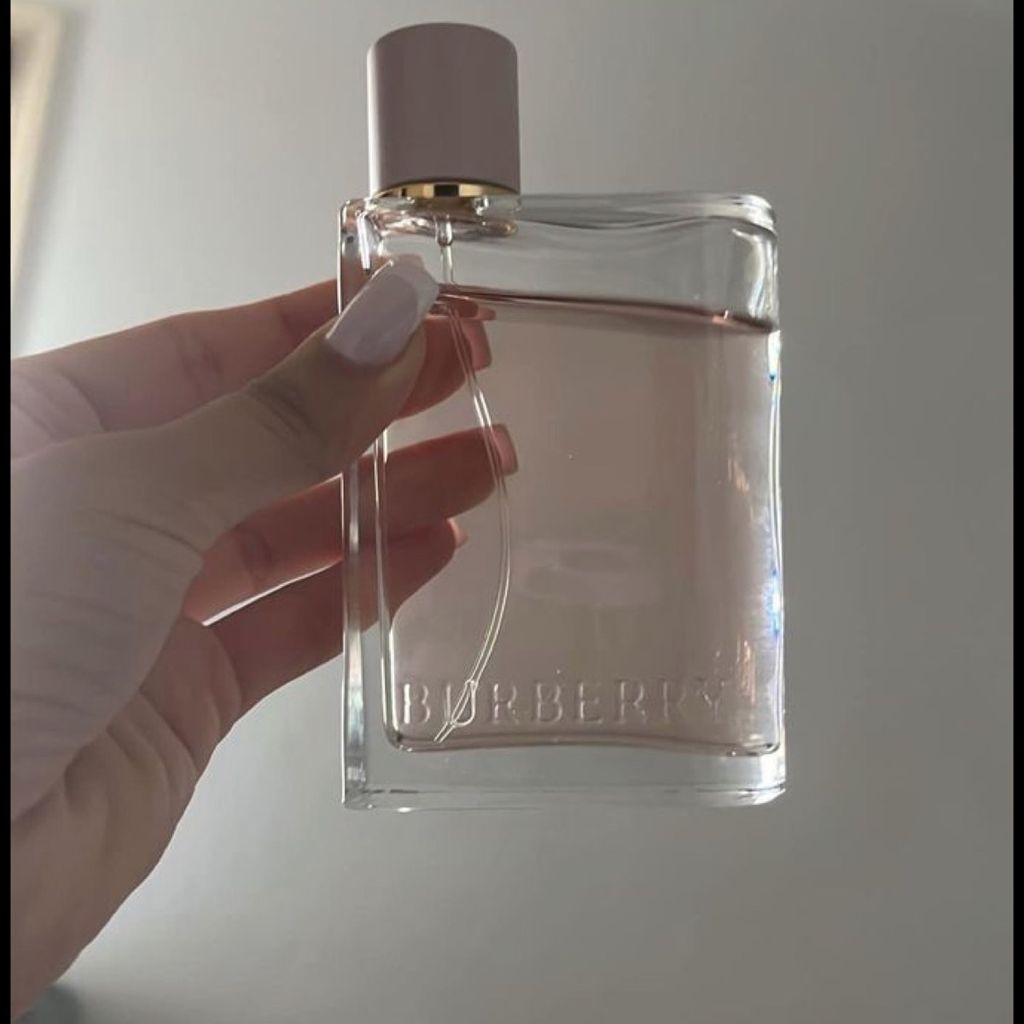 مشخصات تستر اروپایی عطر ادکلن باربری هر ادوپرفیوم زنانه | Burberry Her Eau de Par