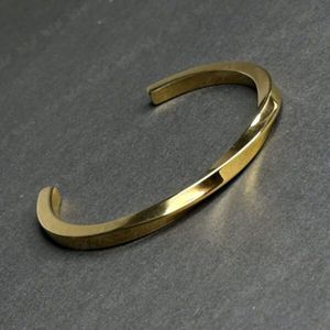 خرید آنلاین بنگل مردانه مدل پیچ خورده ( در 3 رنگبندی )