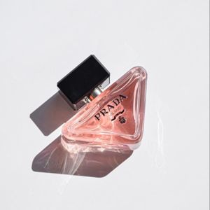 تستر اروپایی عطر ادکلن پرادا پارادوکس | Prada Paradoxe