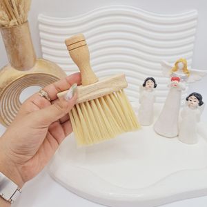خرید انلاین موپران دسته چوبی آرایشگاهی