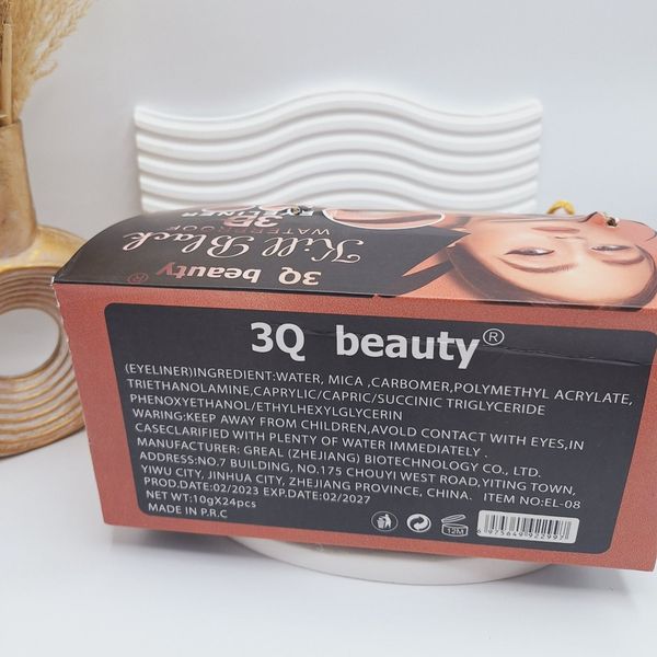 خط چشم مشکی ماژیکی برند 3Q beauty