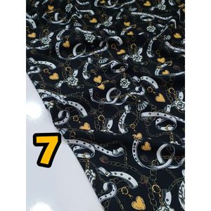قیمت ارزان پارچه کرپ فلور با زمینه تیره