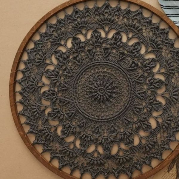 ماندالا لی لی